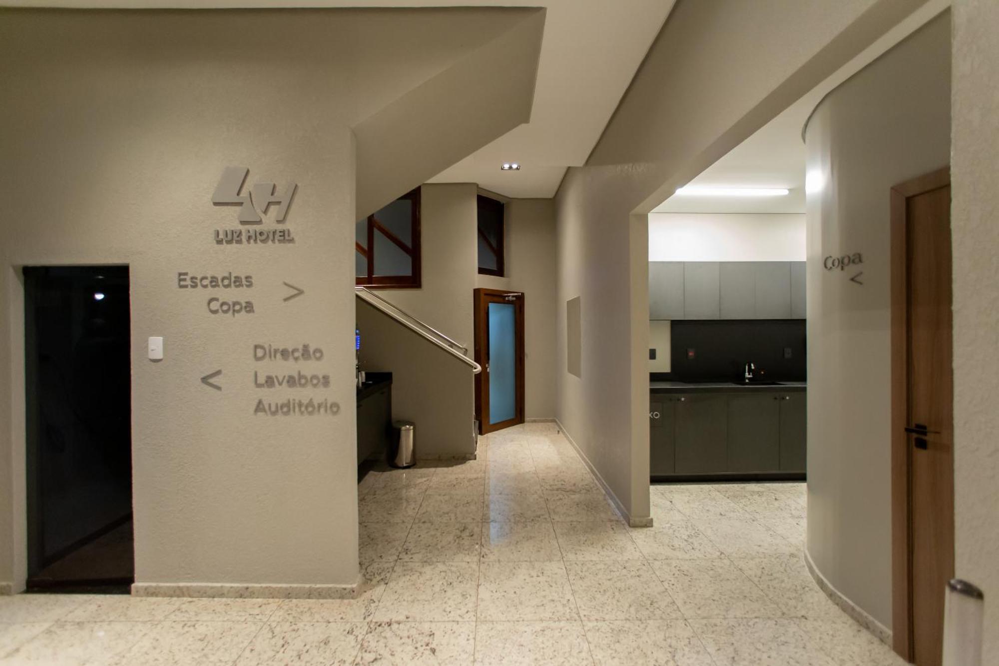 Luz Hotel Пату-Бранку Екстер'єр фото