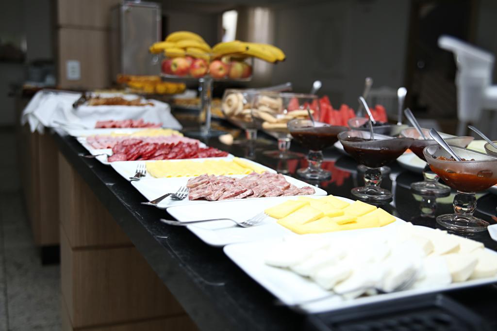 Luz Hotel Пату-Бранку Екстер'єр фото